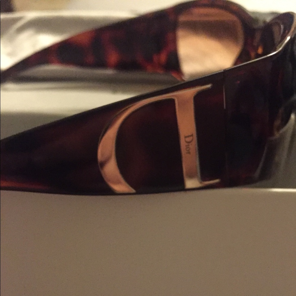 Dior - Picture 3 of 7